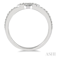 1/6 Ctw Tri Arc Center Round Cut Diamond Wedding Band in 14K White Gold