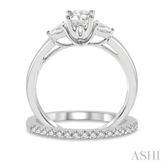 7/8 Ctw Diamond Wedding Set With 3/4 Ctw Pear & Round Cut Engagement Ring and 1/6 Ctw Round Cut Diamond Wedding Band in 14K White Gold
