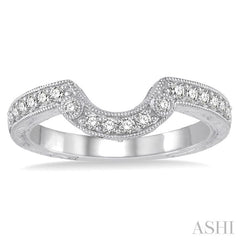 1/4 Ctw Round Cut Diamond Wedding Band in 14K White Gold