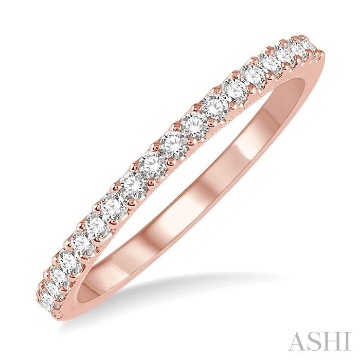 1/4 Ctw Round Cut Diamond Wedding Band in 14K Rose Gold