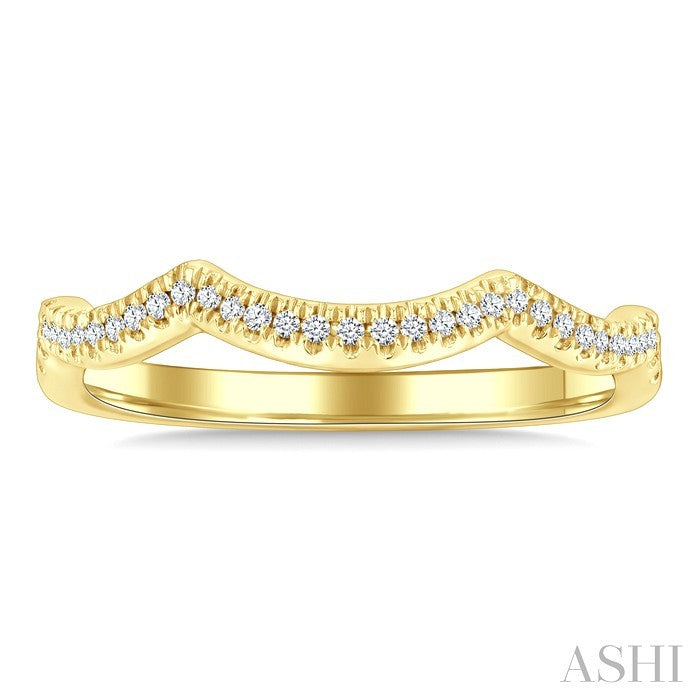 1/10 Ctw Triple Arch Round Cut Diamond Wedding Band in 14K Yellow Gold