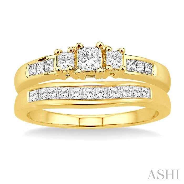 3/4 Ctw Diamond Wedding Set with 1/2 Ctw Princess Cut Engagement Ring and 1/4 Ctw Wedding Band in 14K Yellow Gold