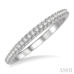 1/6 Ctw Round Cut Diamond Wedding Band in 14K White Gold