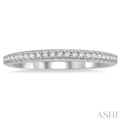 1/6 Ctw Round Cut Diamond Wedding Band in 14K White Gold