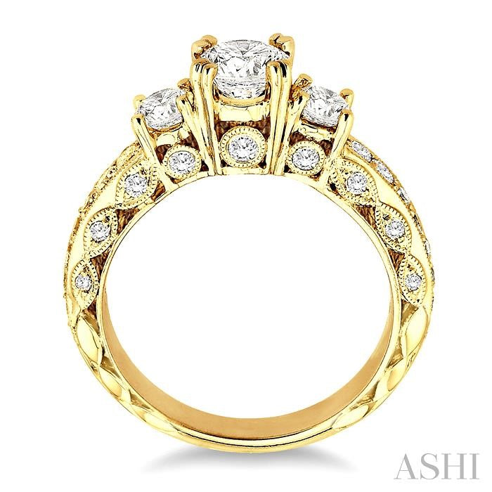 1 1/4 Ctw Diamond Engagement Ring with 1/2 Ct Round Cut Center Stone in 14K Yellow Gold