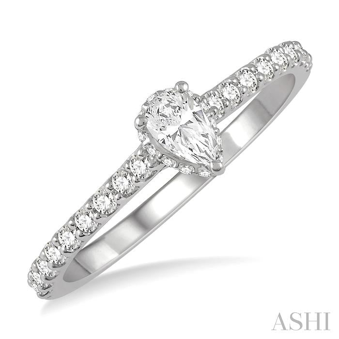 1/2 Ctw Round Cut Diamond Engagement Ring With 1/4 Ct Pear Cut Center Stone in 14K White Gold