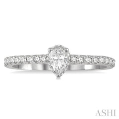 1/2 Ctw Round Cut Diamond Engagement Ring With 1/4 Ct Pear Cut Center Stone in 14K White Gold
