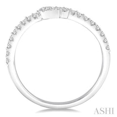 1/4 Ctw Round Diamond Wedding Band in 14K White Gold