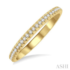 1/6 Ctw Round Cut Diamond Wedding Band in 14K Yellow Gold