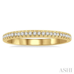 1/6 Ctw Round Cut Diamond Wedding Band in 14K Yellow Gold