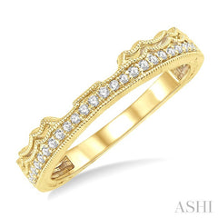 1/6 Ctw Round Cut Diamond Wedding Band in 14K Yellow Gold