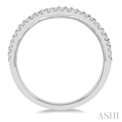 1/5 Ctw Curvy Round Cut Diamond Wedding Band in 14K White Gold