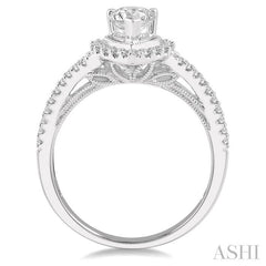 1 1/6 Ctw Pear and Round Cut Curved Shank Diamond Ladies Engagement Ring with 3/4 Ct Pear Shaped Center Stone in 14K White Gold