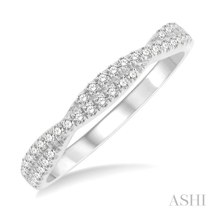 1/4 Ctw Twisted Round Cut Diamond Wedding Band in 14K White Gold