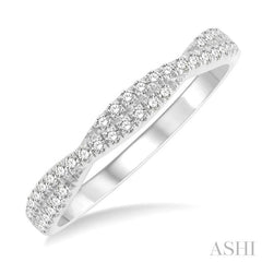 1/4 Ctw Twisted Round Cut Diamond Wedding Band in 14K White Gold
