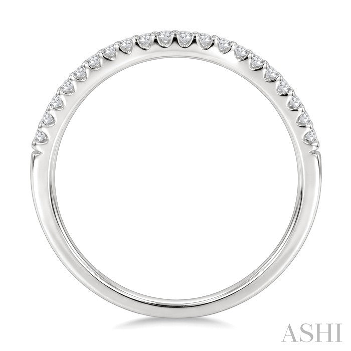 1/5 Ctw Round Diamond Wedding Band in 14K White Gold