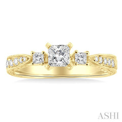 1/5 Ctw Diamond Semi-Mount Engagement Ring in 14K Yellow Gold