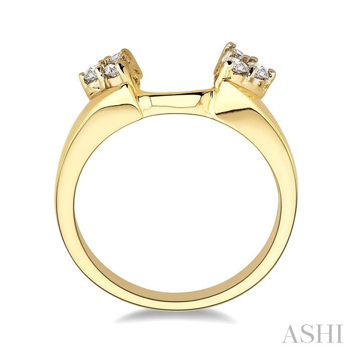 1/8 Ctw Round Cut Diamond Wrap Ring in 14K Yellow Gold