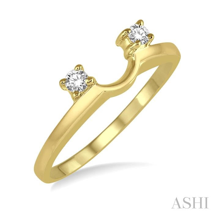1/10 Ctw Round Cut Diamond Wrap Ring in 14K Yellow Gold