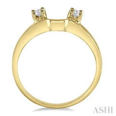 1/10 Ctw Round Cut Diamond Wrap Ring in 14K Yellow Gold