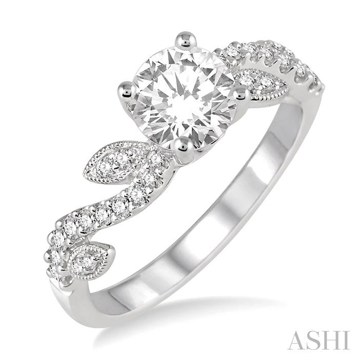 7/8 Ctw Diamond Engagement Ring with 5/8 Ct Round Cut Center Stone in 14K White Gold