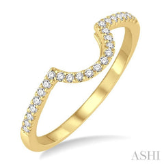 1/6 Ctw Round Cut Diamond Wedding Band in 14K Yellow Gold