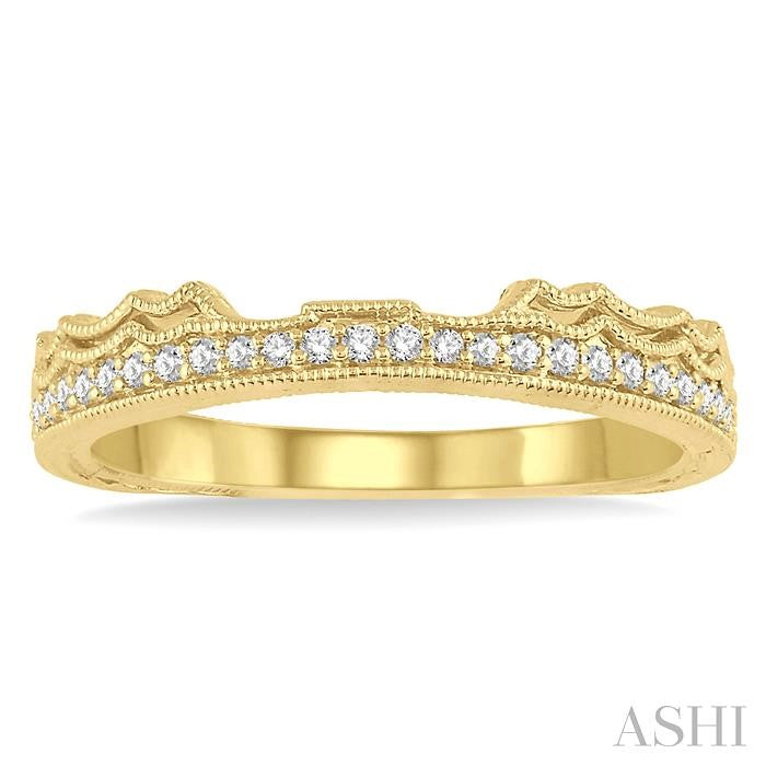 1/6 Ctw Round Cut Diamond Wedding Band in 14K Yellow Gold