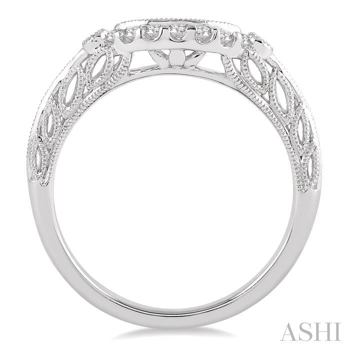 1/10 Ctw Round Cut Diamond Wedding Band in 14K White Gold