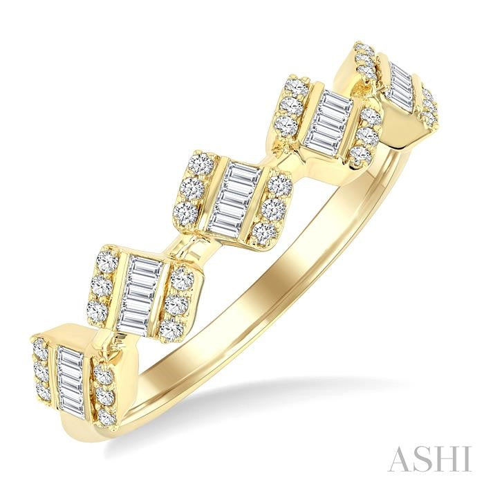 1/3 Ctw Cushion Shape 5-Mount Fusion Baguette and Round Cut Diamond Fashion Ring in 14K Yellow Gold