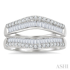 1 1/10 Ctw Baguette and Round Cut Diamond Insert Ring in 14K White Gold