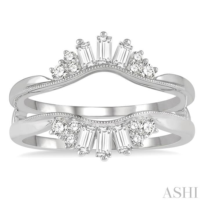 1/2 Ctw Curved Center Baguette Tower and Round Cut Diamond Insert Ring in 14K White Gold