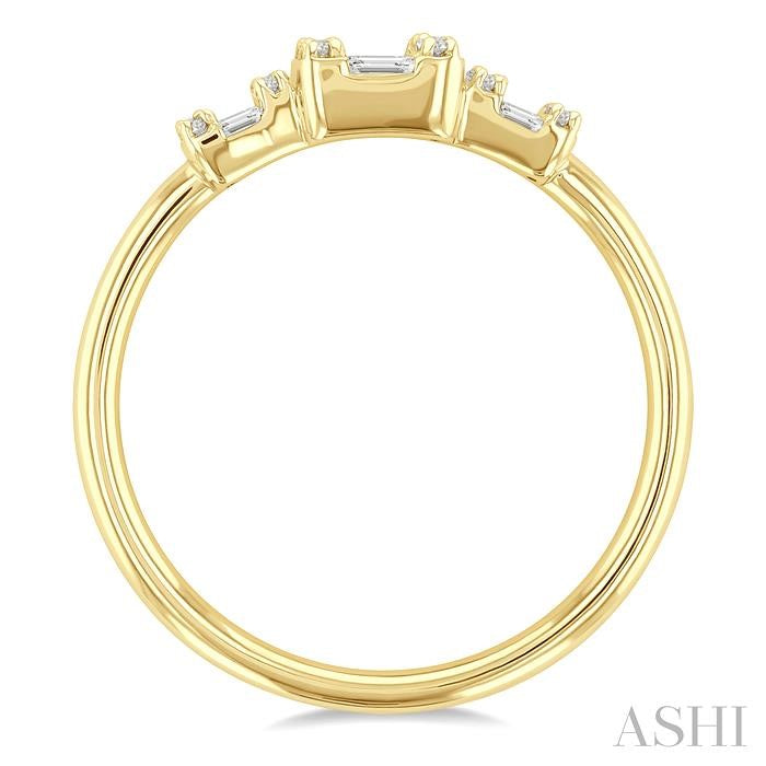 1/4 Ctw Past, Present & Future Baguette and Round Cut Diamond Fusion Fashion Ring in 14K Yellow Gold