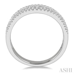 1/2 Ctw Triple Row Round Cut Diamond Wedding Band in 14K White Gold