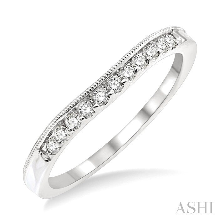 1/6 Ctw Milgrain Round Cut Diamond Wedding Band in 14K White Gold