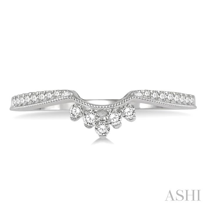 1/5 Ctw Crown Arch Round Cut Diamond Wedding Band in 14K White Gold