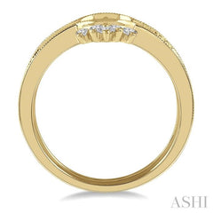 1/5 Ctw Crown Arch Round Cut Diamond Wedding Band in 14K Yellow Gold