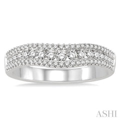 1/2 Ctw Triple Row Round Cut Diamond Wedding Band in 14K White Gold
