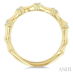 1/5 Ctw Bamboo Shoot Inspired Round Cut Diamond Fashion Ring in 14K Yellow Gold