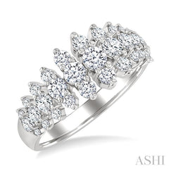 1 1/4 Ctw Graduated Triple Row Round Cut Diamond Riviera Fashion Band in 14K White Gold