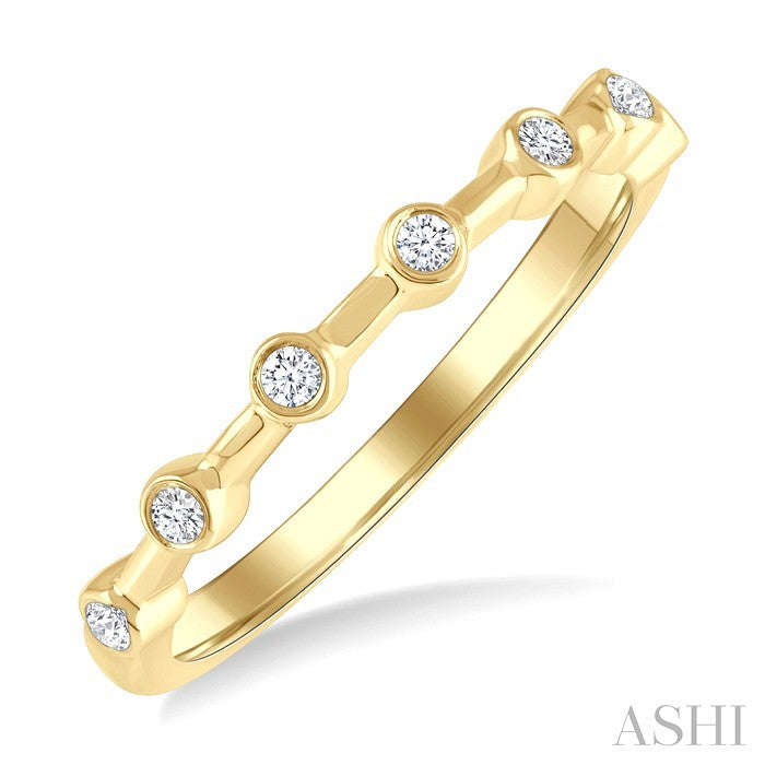 1/10 Ctw Bezel Set Round Cut Diamond Stackable Wedding Band in 14K Yellow Gold