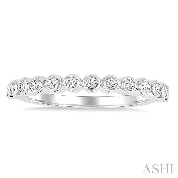 1/6 Ctw Half Eternity Bezel Set Round Cut Diamond Fashion Band in 10K White Gold
