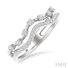 1/4 Ctw Curvy Split Twin Row Round Cut Diamond Fashion Band in 14K White Gold