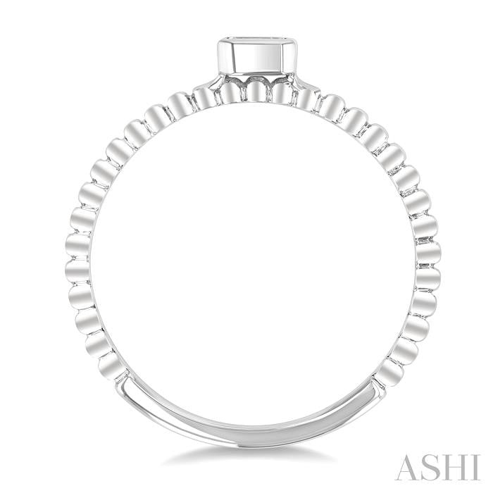 1/6 Ctw Ball Bead East-West Bezel Set Emerald Cut Diamond Stackable Petite Fashion Ring in 14K White Gold