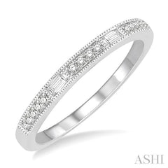 1/6 Ctw Panel Baguette and Round Cut Diamond Wedding Band in 14K White Gold