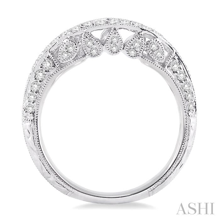 1/3 Ctw Curvy Marquise Pattern Round Cut Diamond Wedding Band in 14K White Gold