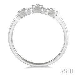 1/4 Ctw Circular Link Round Cut Diamond Fashion Ring in 14K White Gold