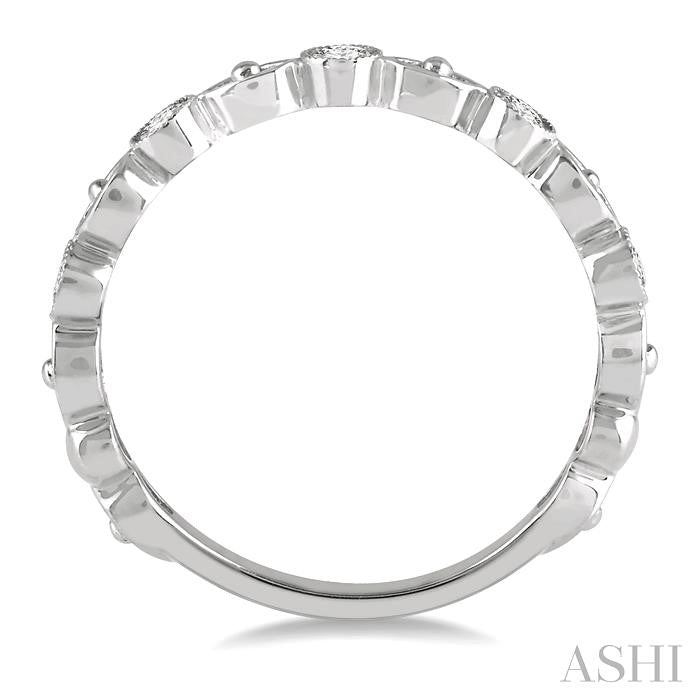1/5 Ctw Lattice Marquise & Circular Mount Round Cut Diamond Stackable Band in 14K White Gold