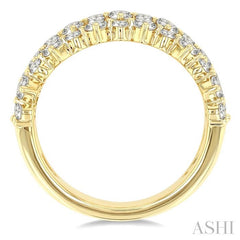 1 1/2 Ctw Triple Row Round Cut Diamond Fashion Band in 14K Yellow Gold