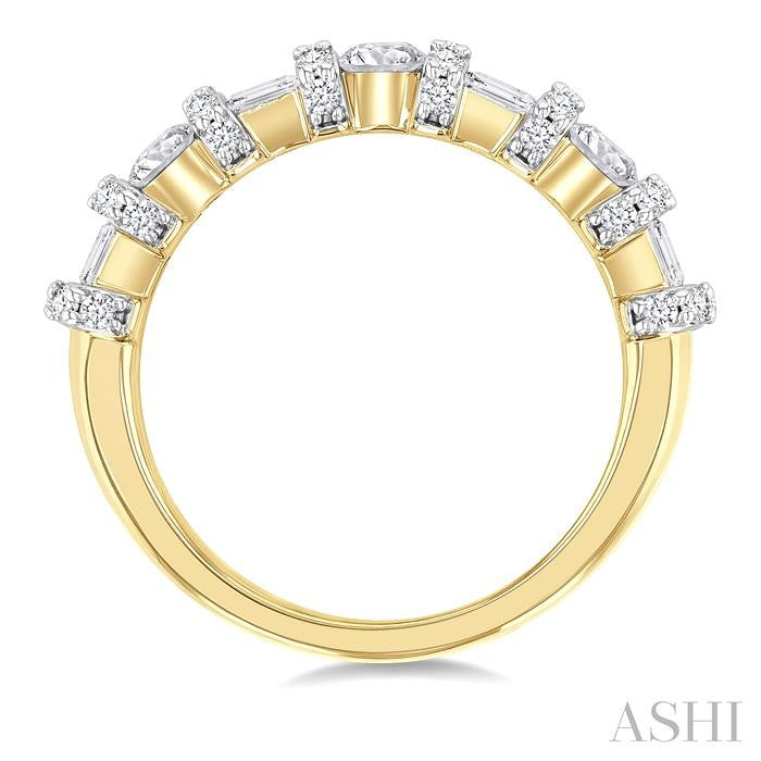 1 Ctw Fusion Baguette and Round Cut Diamond Fashion Band in 14K Yellow Gold