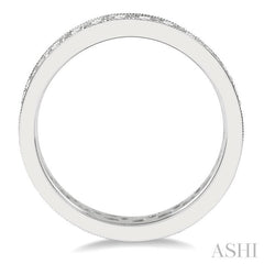 1 Ctw Round Cut Diamond Eternity Wedding Band in 14K White Gold
